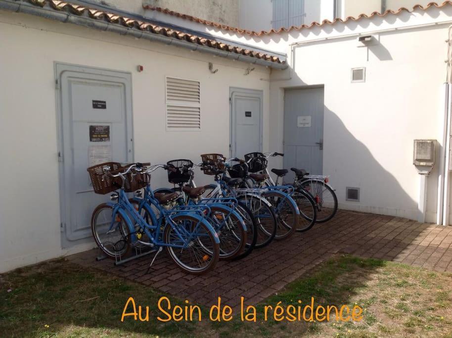 Eole, Idealement Situe Sur Le Port De St Martin De Re Сен-Мартен-де-Ре Екстер'єр фото